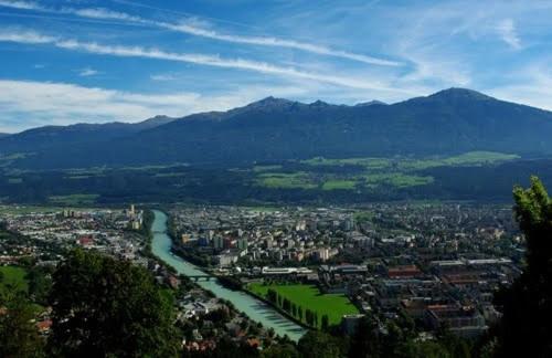 Haus Angelika - Bed & Breakfast - Innsbruck/Igls Экстерьер фото
